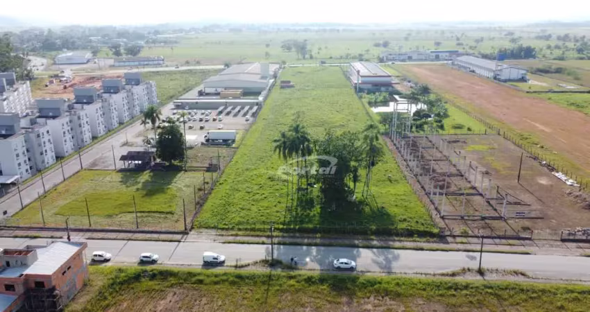 Terreno para fins comerciais, próximo a br-470, com 21.400,00m² de área, no bairro sete de setembro em gaspar!