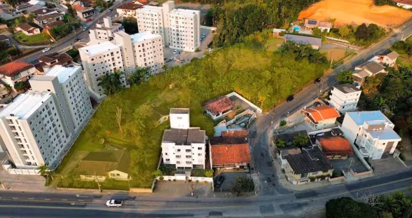 Excelente terreno para investidores no bairro água verde em blumenau!
