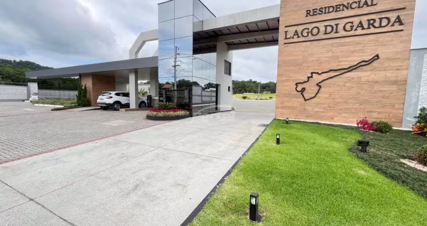 Lago di garda - um refúgio onde qualidade de vida e a praticidade andam juntas. entre e viva os seus melhores dias! condomínio residencial fechado no bairro da velha em blumenau.