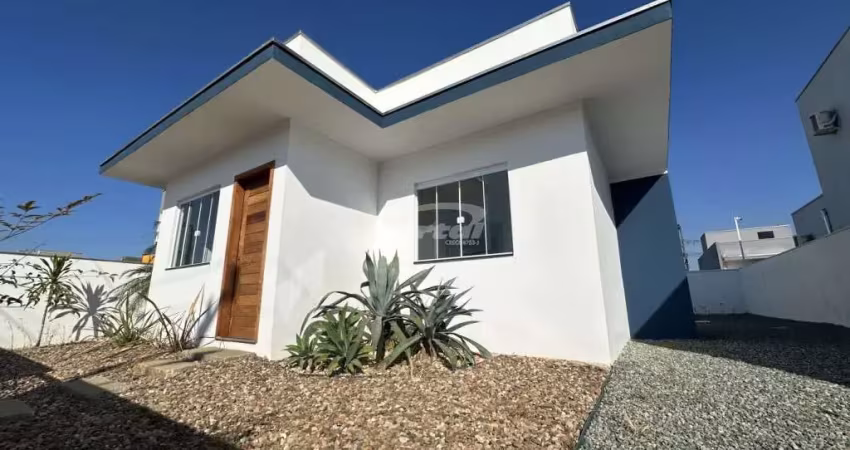 Casa nova disponível para venda no bairro itacolomi – balneário piçarras/sc (cód. 21255)
