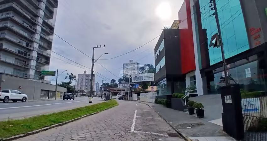 Loja térrea disponível para locação no bairro itoupava victor konder, blumenau sc.