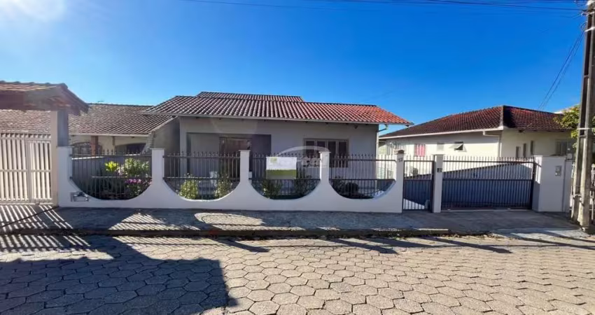 Casa com 3 quartos à venda na Rua Babilônia, 148, Fortaleza, Blumenau