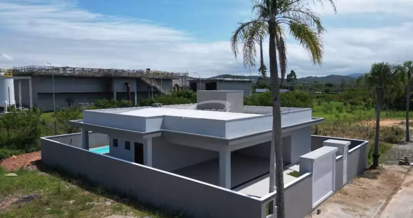 Casa com 3 quartos para alugar no Santo Antônio, Balneário Piçarras 