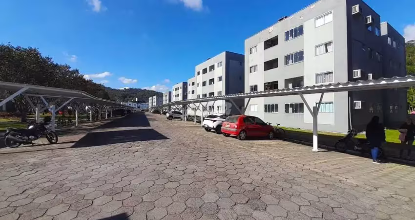 Apartamento com 2 quartos para alugar no Gasparinho, Gaspar 