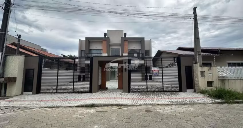 Apartamento com 2 quartos para alugar no Itacolomi, Balneário Piçarras 