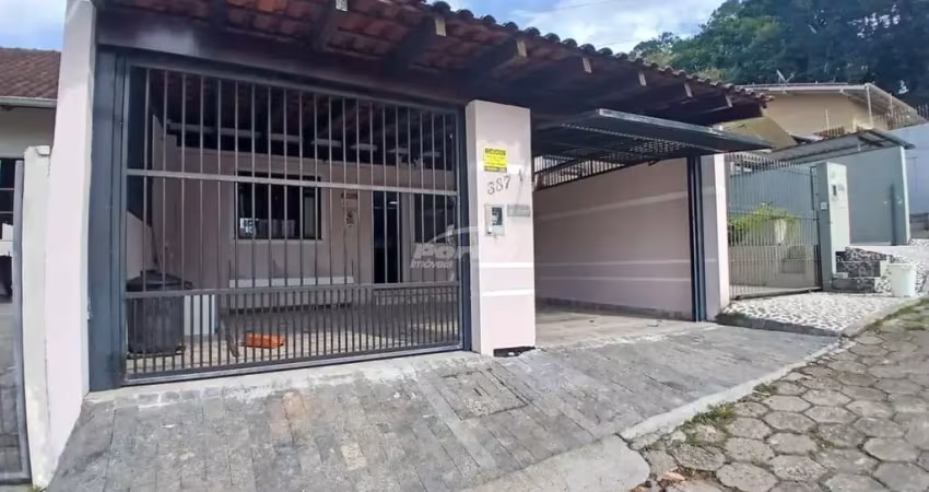 Casa mobiliada disponível para locação no bairro escola agrícola – blumenau/sc