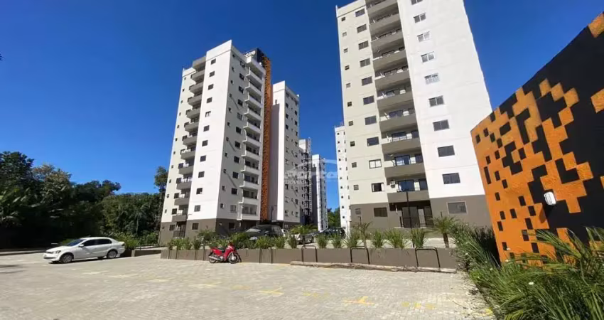 Imóvel em andar alto, com 02 dormitórios sendo 02 demi-suítes, sala de estar com sacada com churrasqueira, cozinha com moveis sob medida, sala de jantar, lavabo, área de serviço e 01 vaga de garagem d