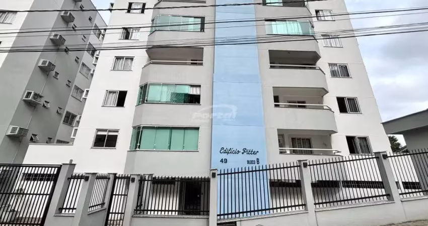 Com área privativa de 129,18m², 03 dormitórios, sendo 01 suíte, sala de estar, sacada com churrasqueira (fechada com reiki), ampla cozinha e sala de jantar conjugadas, banheiro social, área de serviço