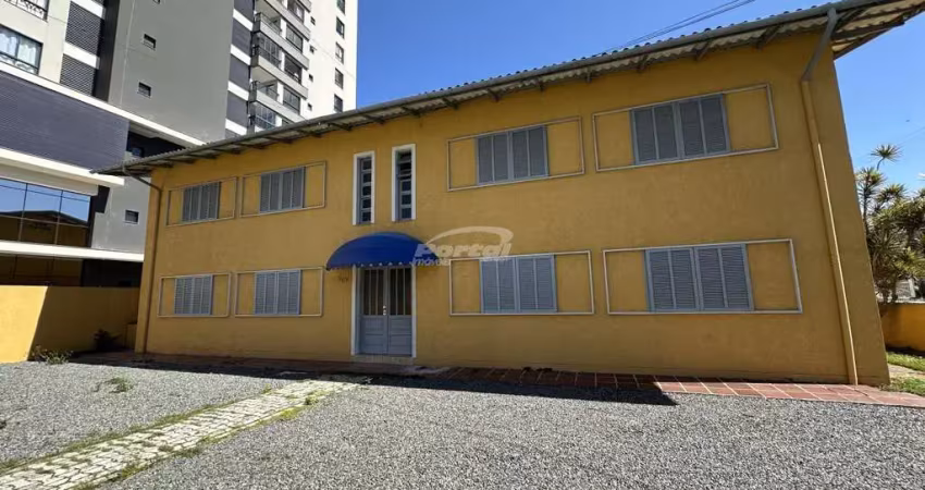 Apartamento disponível para locação no bairro centro, em balneário piçarras/sc. (22146)