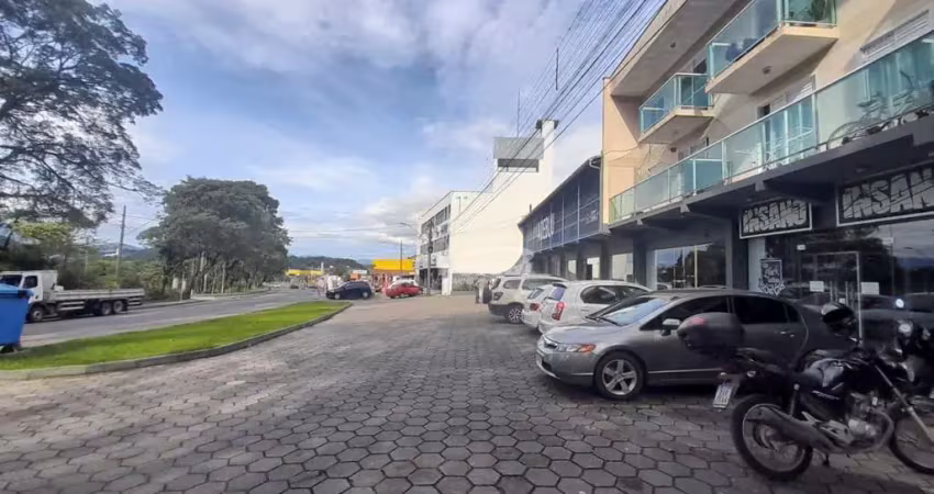 Apartamento de 01 dormitório, para locação no bairro salto do norte blumenau