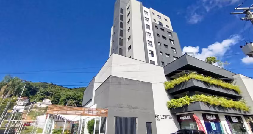 Apartamento disponível para locação no bairro itoupava seca, em blumenau/sc.