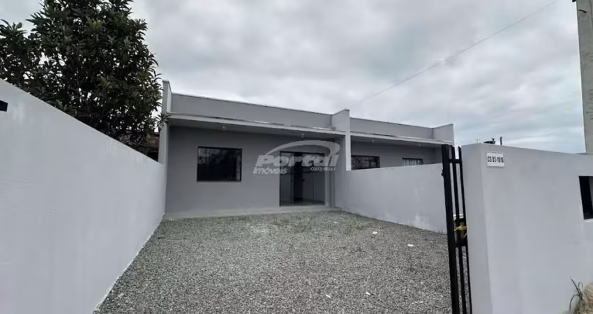Casa disponível para locação no bairro itacolomi – balneário piçarras/sc (cód. 22273)