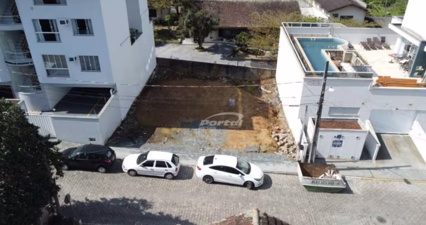 Terreno à venda na Vila Nova, Blumenau 