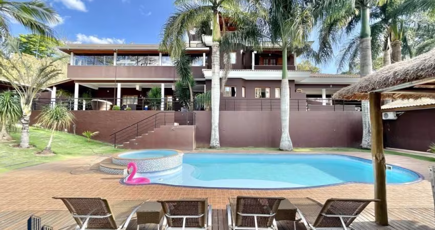 Condomínio Aldeia da Fazendinha - Casa Alto Padrão para locação na Fazendinha - 5 suites, ap. hóspedes, maravilhoso lazer!