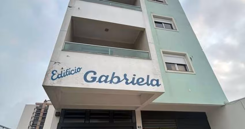 Apartamento com 2 quartos à venda na Doutor Otávio Rocha, 84, Centro, Guaíba