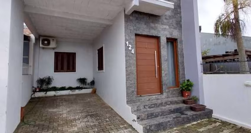 Casa com 2 quartos à venda na Avenida Ponche Verde, 124, Jardim dos Lagos, Guaíba