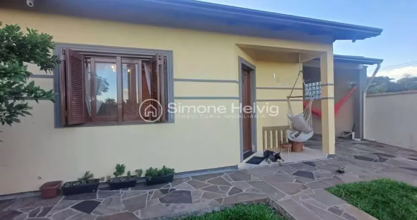Casa com 3 quartos à venda na Rua Tio Bilia, 104, Jardim dos Lagos, Guaíba