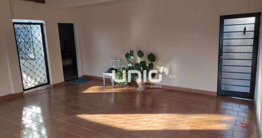 Casa com 3 dormitórios à venda, 190 m² por R$ 580.000,00 - Jardim Monumento - Piracicaba/SP