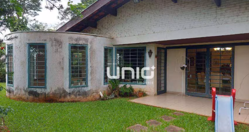 Casa com 3 dormitórios à venda, 400 m² por R$ 900.000,00 - Santa Rita - Piracicaba/SP