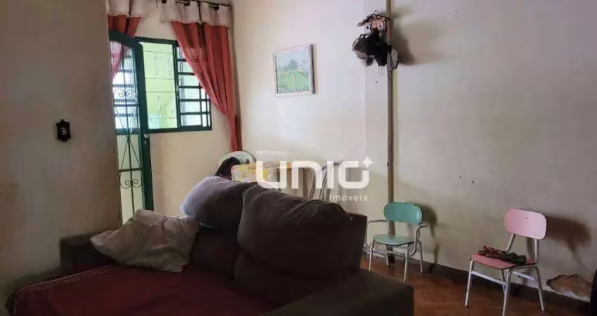 Casa estilo sobrado com 108,70m² de área construída sendo 3 dormitórios na Avenida Raposo Tavares - Piracicaba /SP