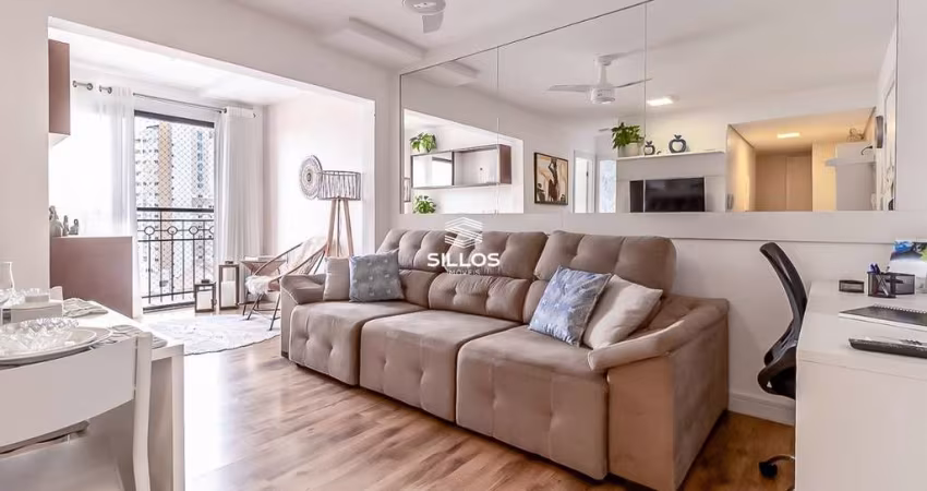 Apartamento à venda com 2 quartos no Centro em Curitiba