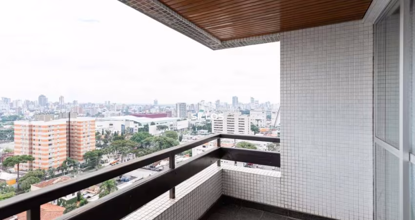 Apartamento à venda com 4 quartos no Batel em Curitiba