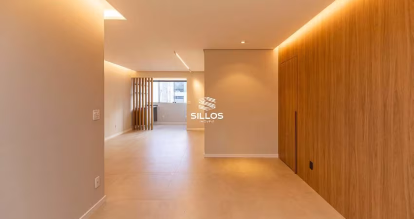 Apartamento semimobiliado com 3 suítes para alugar no Bigorrilho em Curitiba