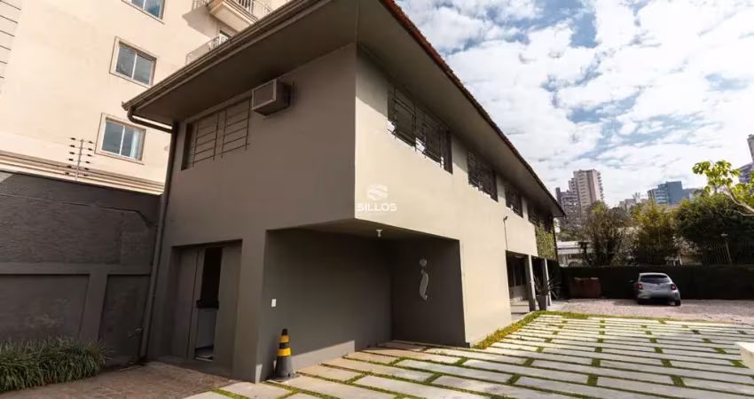 Imóvel comercial com 200m² para alugar no cabral em curitiba.