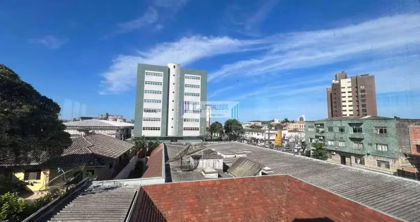 OPORTUNIDADE DE COMPRA E INVESTIMENTO CERTO!  SOBRADO EM REGIÃO COMERCIAL.
