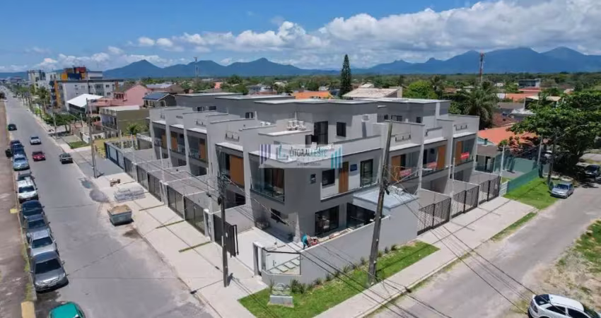 Triplex contendo 4 dormitórios/ suíte - com vista mar.