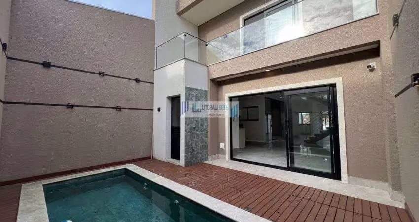 Beleza, requinte e qualidade - sobrado com 4 dormitórios/suítes - próx. ao mar.