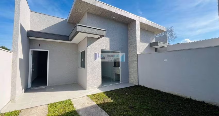 Residência com excelente acabamento - Contendo 3 dormitórios sendo uma suíte.