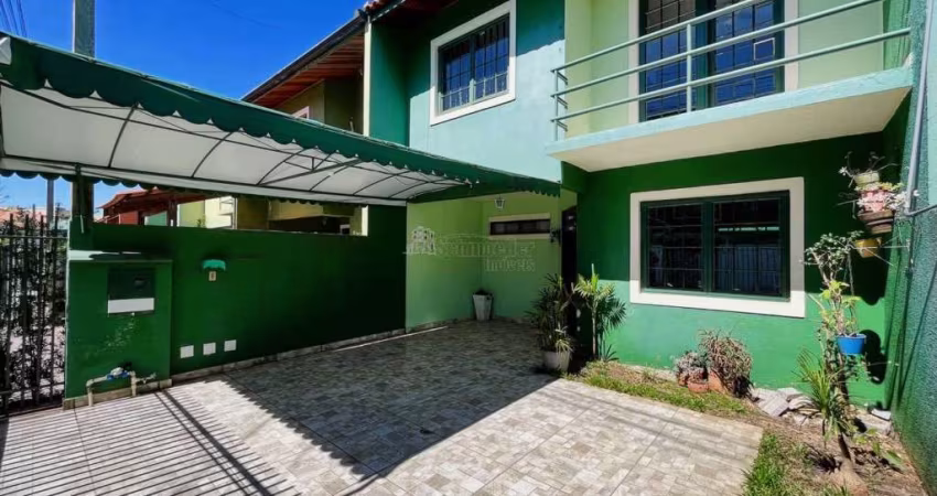 Sobrado com 3 quartos  para alugar, 100.00 m2 por R$3100.00  - Novo Mundo - Curitiba/PR