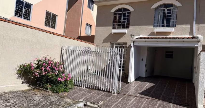 Sobrado com 3 quartos  à venda, 77.75 m2 por R$380000.00  - Alto Boqueirao - Curitiba/PR