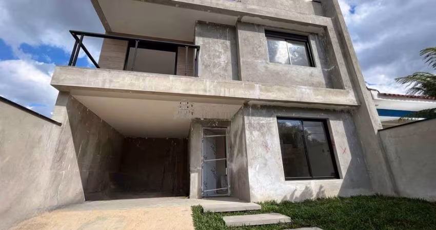 Sobrado com 3 quartos  à venda, 177.59 m2 por R$869000.00  - Xaxim - Curitiba/PR