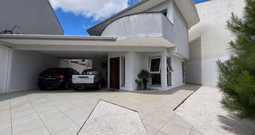 Casa residencial com 3 quartos  à venda, 328.00 m2 por r$1499000.00  - boqueirao - curitiba/pr
