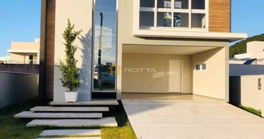 Casa 4 dormitórios à venda Areias Camboriú/SC