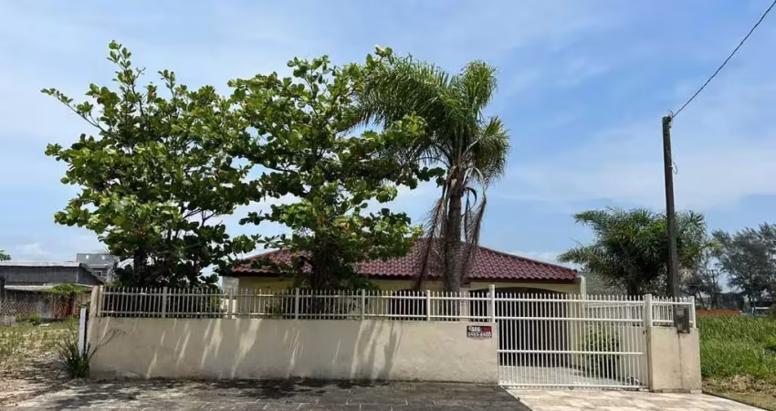 Casa para venda em guaratuba, coroados, 3 dormitórios, 1 banheiro, 2 vagas