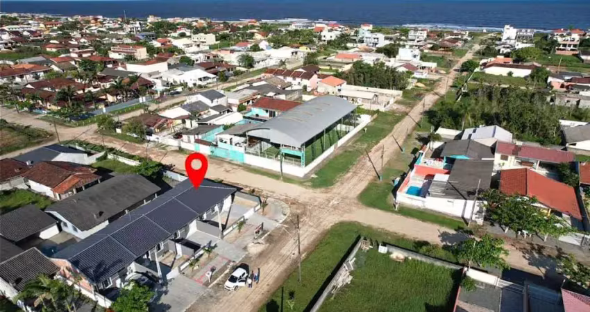 Casa com 2 quartos à venda na Avenida Alvorada Do Sul, Coroados, Guaratuba