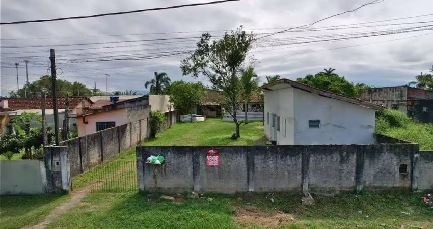 Terreno à venda na Avenida Batel, Piçarras, Guaratuba