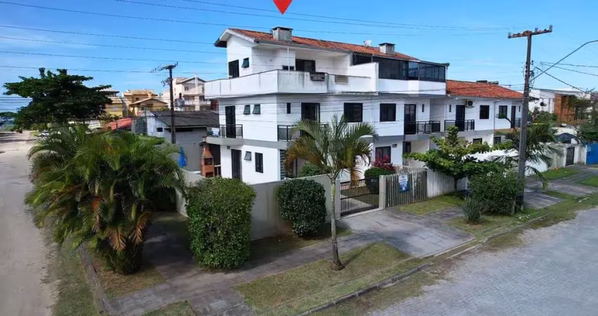 Casa com 4 quartos à venda na Rua São José dos Pinhais, Brejatuba, Guaratuba