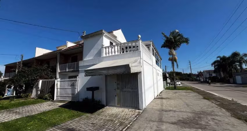 Casa com 6 quartos à venda na Alexandre Correia, 350, Cohapar, Guaratuba