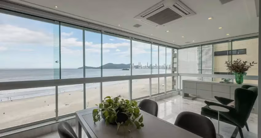 Metrópolis - apartamento decorado frente mar em balneário camboriú