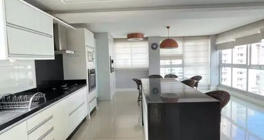 Apartamento mobiliado com 03 suítes em balneário camboriú