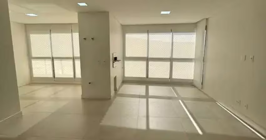 Apartamento com 03 suítes para locação em balneário camboriú