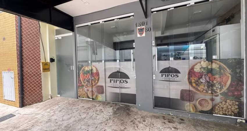 SALA COMERCIAL À VENDA NA QUADRA DO MAR EM BALNEÁRIO CAMBORIÚ