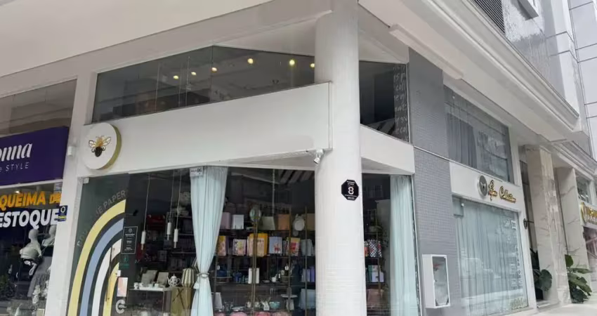 Sala comercial à venda na avenida brasil - centro - balneário camboriú