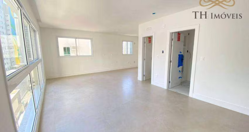 Apartamento com 3 dormitórios à venda, 125 m² por R$ 1.990.000,00 - Centro - Balneário Camboriú/SC