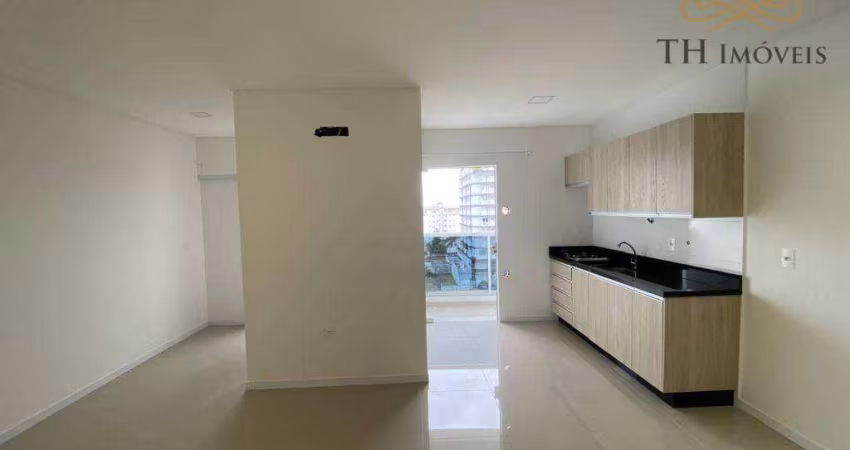 Loft com 1 dormitório para alugar, 35 m² por R$ 2.260,00/mês - Bucarein - Joinville/SC