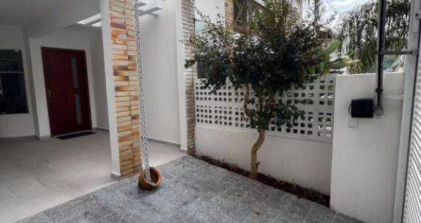 Sobrado com 2 dormitórios para alugar, 80 m² por R$ 5.000/mês - Fazenda - Itajaí/SC